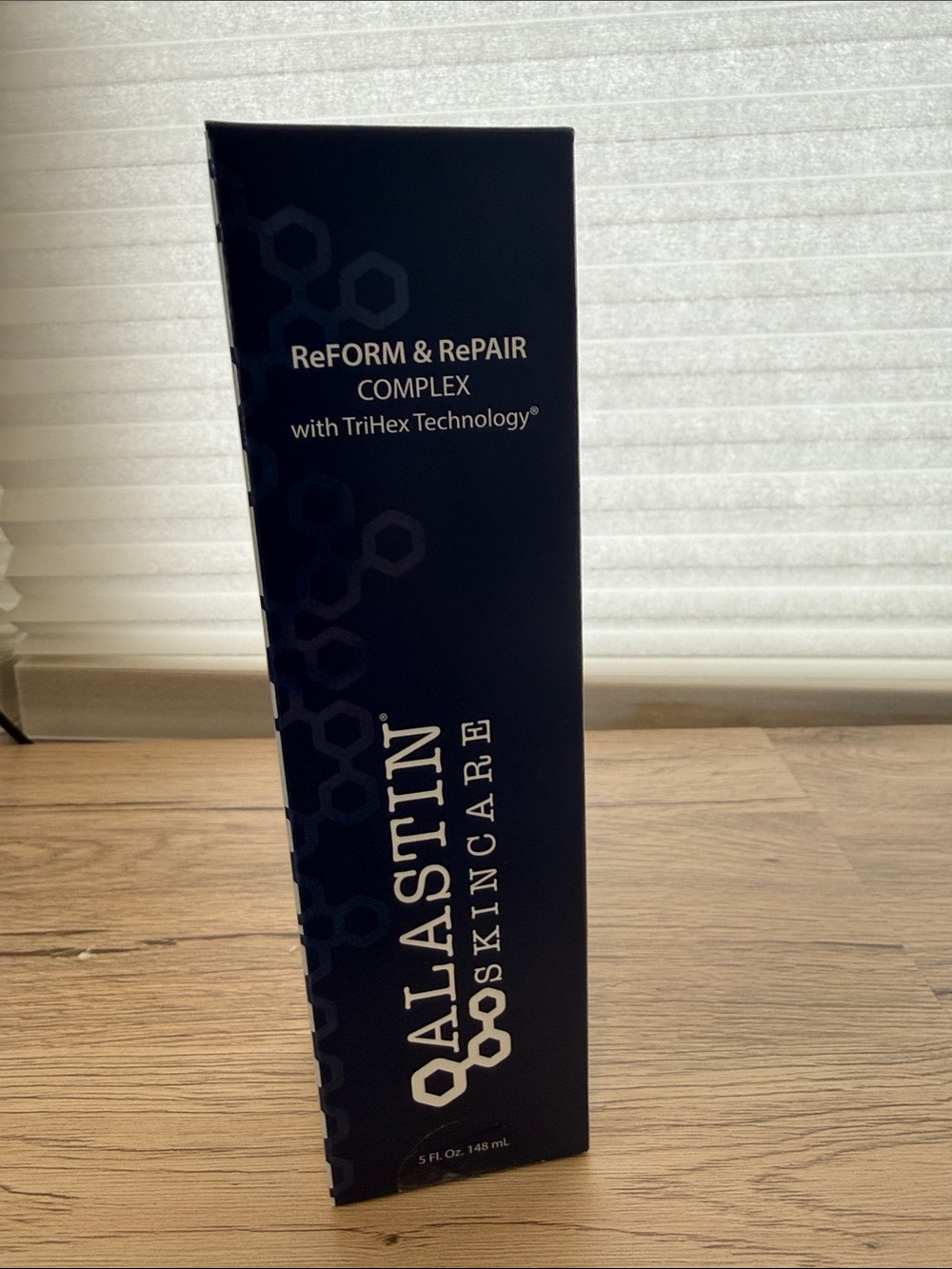 *NEW* 5oz *Alastin* ReFORM & RePAIR Complex - Restorative Skincare Serum